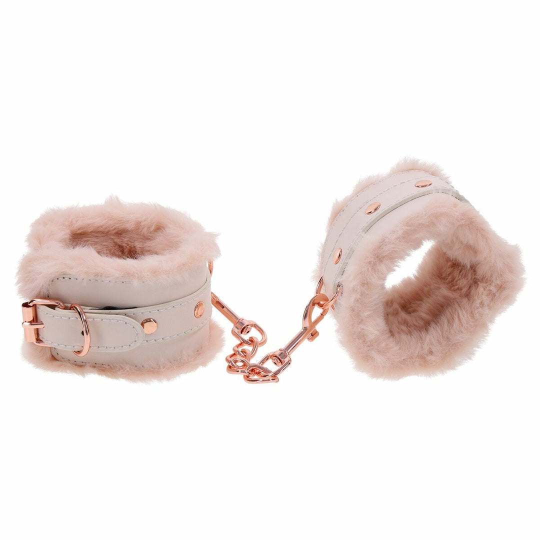 V2HC71B69345523636F2842C9B31AEF6D4CR5804303P1