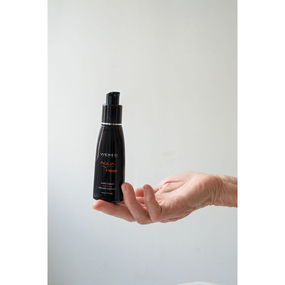 V3HEF3FEAB2985DD9D7B1338CAFE304E022R5543575P4