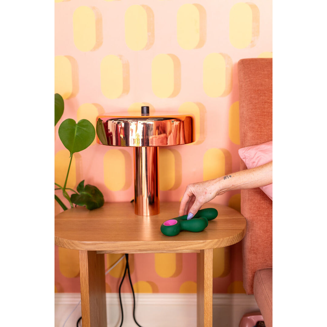 V4H41D706136168CA4C31DE7AB63AB8B00ER5497575P9