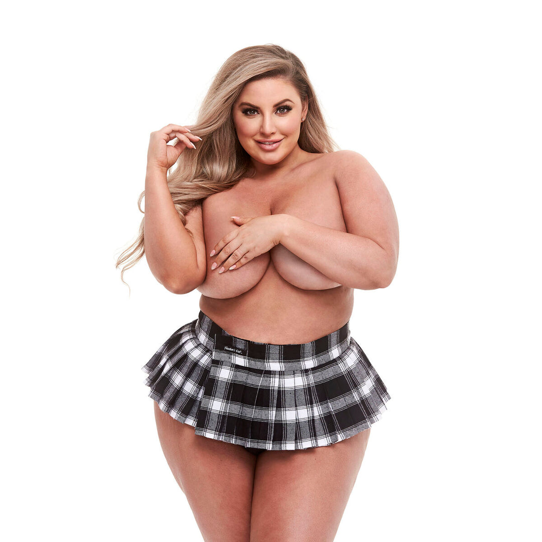 V4HE47774DF8B33DFF1132E76592DA85BF3R4828782P1