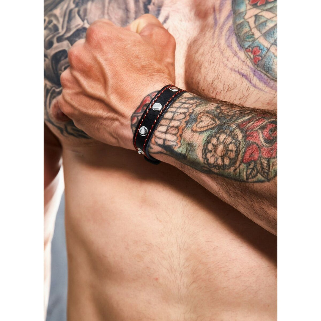 V4H06D97C513F359664871047AD934C0267R4800890P2