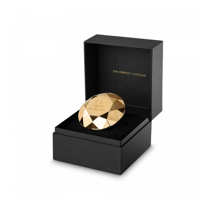 V4H19440F0D9F9A9265BB71B23BBEC5FA03R4657205P3