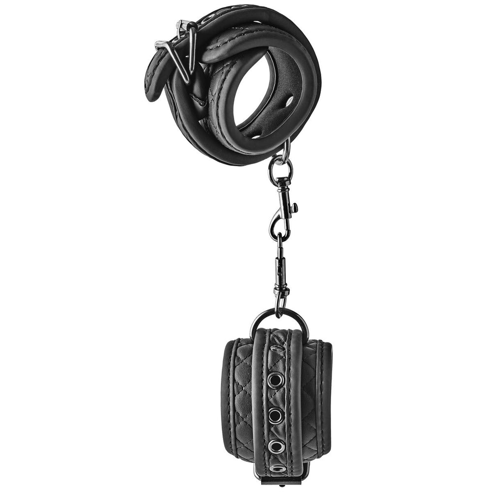 V4H155268CB8B77A856C361C91FB3B8FC9DR4877786P2